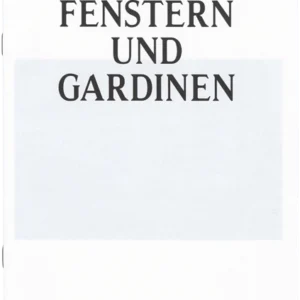 hinter fenstern und gardinen